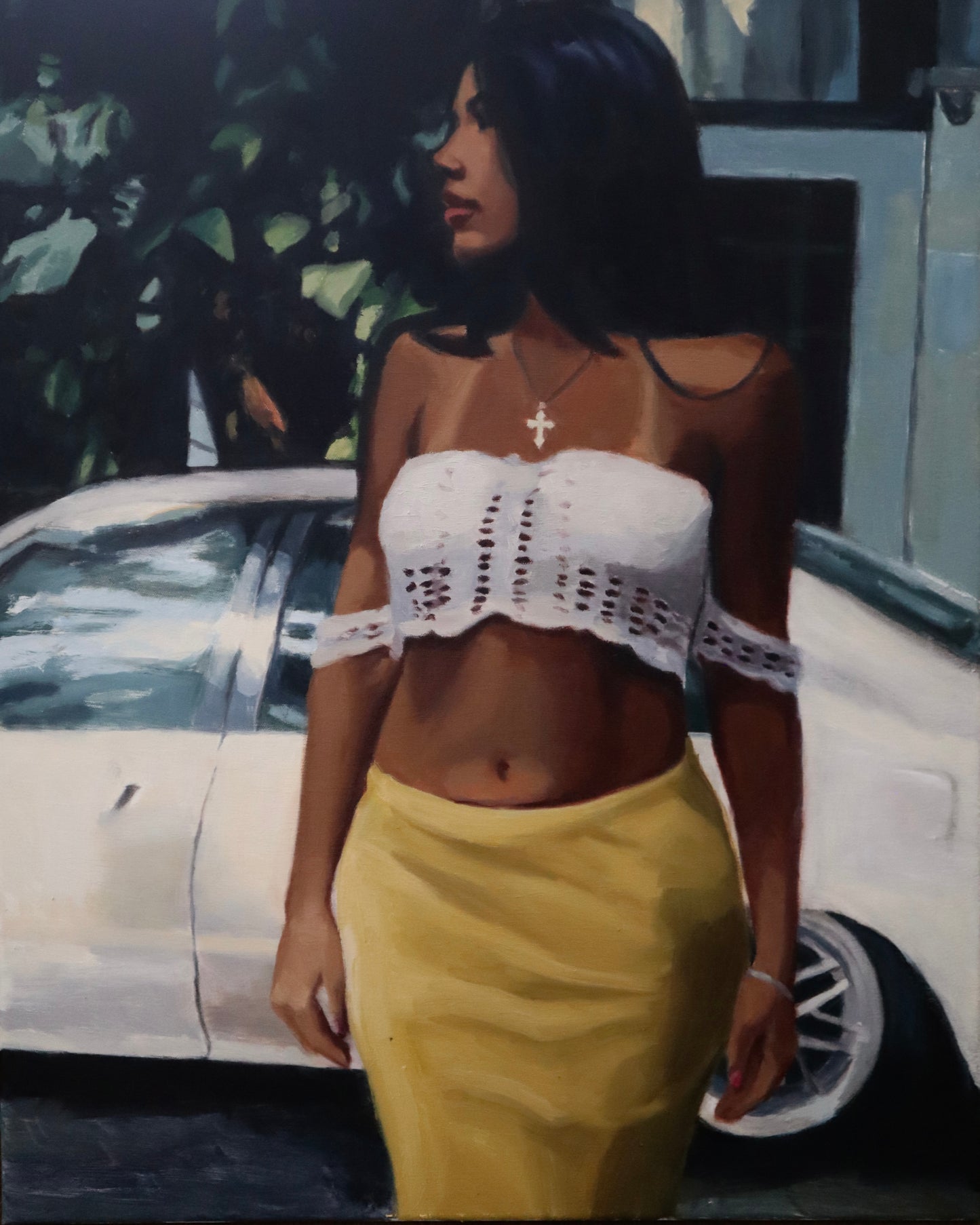 “La mujer caminando en la calle”