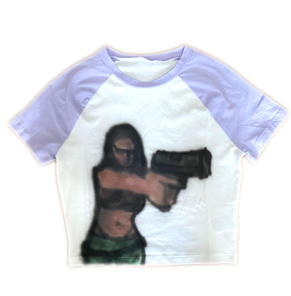 ‘Looks That Kill’ Woman’s T